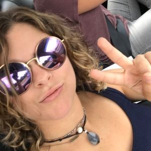 Meet your Posher, Demmitra